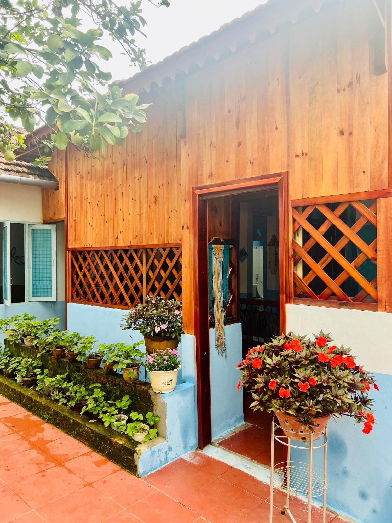 Vietnam Phuot Real Home Kon Tum Zimmer foto